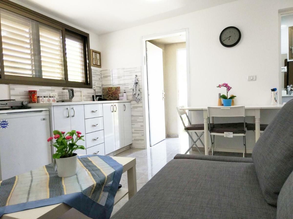 Apartamento Carmela House Arad Exterior foto